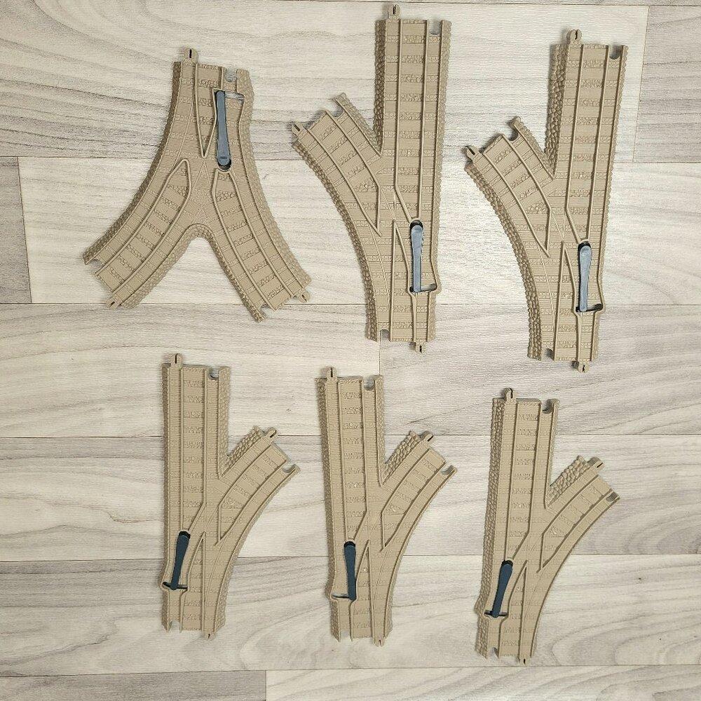Thomas and Friends TrackMaster Junction Tracks LOT OF 6 Pcs. Gullane 2009 Mattel